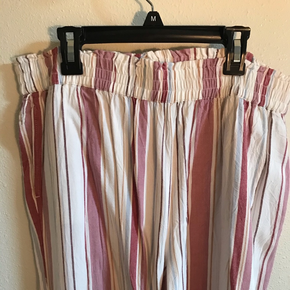 AE High Waisted Loose Joggers
